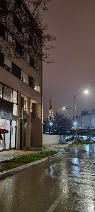 Grove II Apartment = Strict City Centre نوفي ساد المظهر الخارجي الصورة